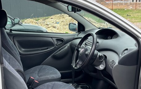 Toyota Vitz, 2003 год, 390 000 рублей, 9 фотография