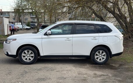 Mitsubishi Outlander III рестайлинг 3, 2012 год, 1 350 000 рублей, 5 фотография