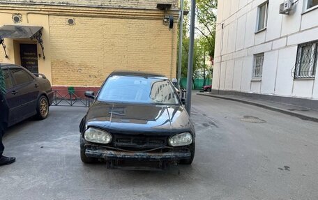 Volkswagen Golf IV, 2000 год, 180 000 рублей, 2 фотография