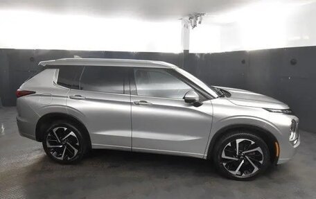 Mitsubishi Outlander, 2022 год, 4 640 637 рублей, 6 фотография