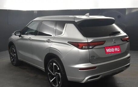 Mitsubishi Outlander, 2022 год, 4 640 637 рублей, 4 фотография
