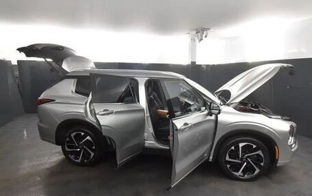 Mitsubishi Outlander, 2022 год, 4 640 637 рублей, 27 фотография