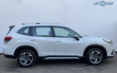 Subaru Forester, 2024 год, 4 790 000 рублей, 4 фотография