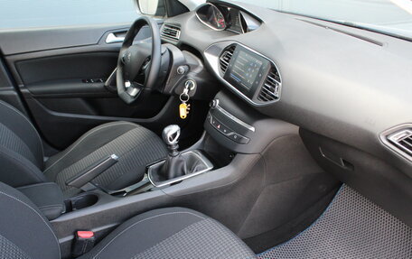 Peugeot 308 II, 2019 год, 1 455 000 рублей, 6 фотография