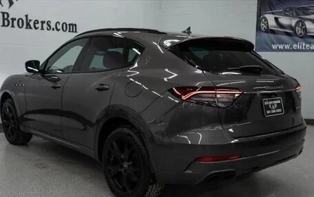 Maserati Levante I, 2022 год, 5 627 998 рублей, 6 фотография