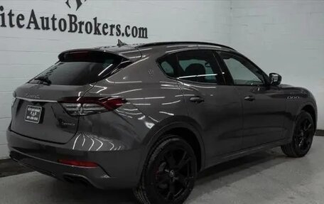 Maserati Levante I, 2022 год, 5 627 998 рублей, 8 фотография