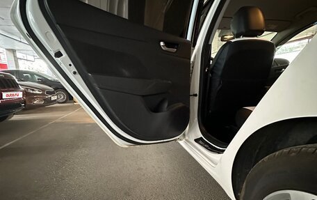 Hyundai Solaris II рестайлинг, 2019 год, 1 400 000 рублей, 15 фотография