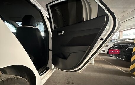 Hyundai Solaris II рестайлинг, 2019 год, 1 400 000 рублей, 17 фотография
