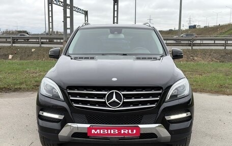 Mercedes-Benz M-Класс, 2012 год, 3 400 000 рублей, 2 фотография