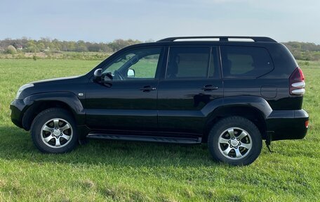 Toyota Land Cruiser Prado 120 рестайлинг, 2009 год, 2 700 000 рублей, 5 фотография