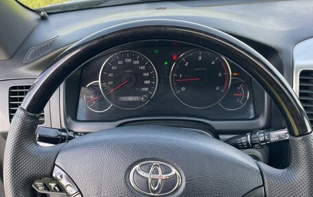 Toyota Land Cruiser Prado 120 рестайлинг, 2009 год, 2 700 000 рублей, 13 фотография