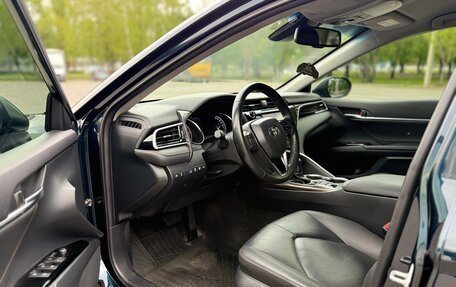 Toyota Camry, 2020 год, 2 690 000 рублей, 13 фотография