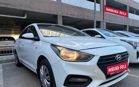 Hyundai Solaris II рестайлинг, 2019 год, 1 100 000 рублей, 3 фотография