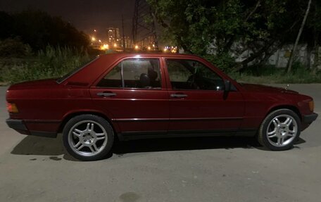 Mercedes-Benz 190 (W201), 1984 год, 280 000 рублей, 3 фотография