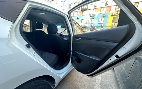 Hyundai Solaris II рестайлинг, 2019 год, 1 100 000 рублей, 12 фотография