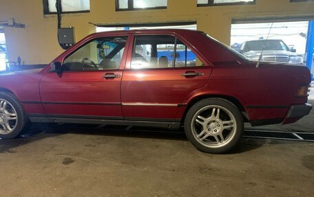 Mercedes-Benz 190 (W201), 1984 год, 280 000 рублей, 8 фотография