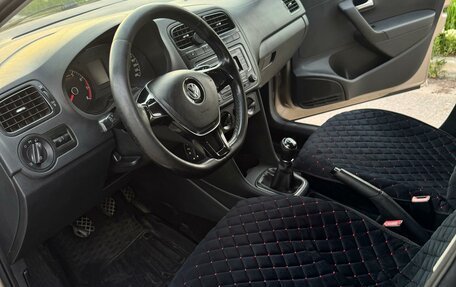 Volkswagen Polo VI (EU Market), 2016 год, 690 000 рублей, 5 фотография