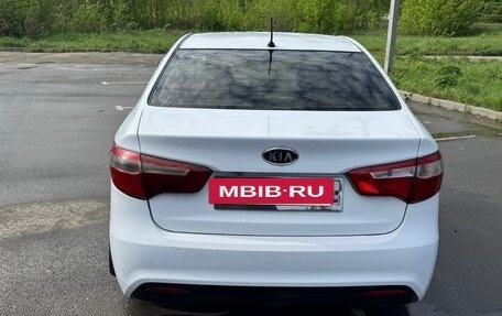 KIA Rio III рестайлинг, 2012 год, 550 000 рублей, 4 фотография