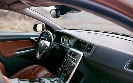 Volvo S60 III, 2011 год, 1 200 000 рублей, 2 фотография