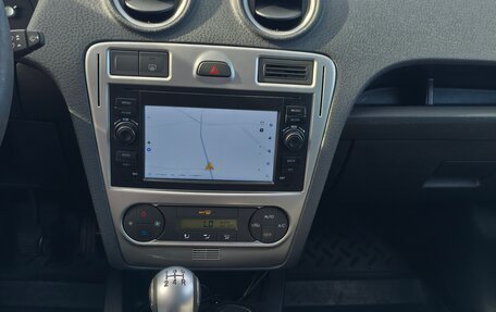 Ford Fusion I, 2010 год, 700 000 рублей, 16 фотография