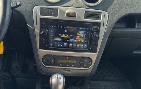 Ford Fusion I, 2010 год, 700 000 рублей, 20 фотография