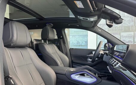 Mercedes-Benz GLS, 2024 год, 24 800 000 рублей, 32 фотография