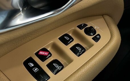 Volvo XC90 II рестайлинг, 2018 год, 2 890 000 рублей, 14 фотография