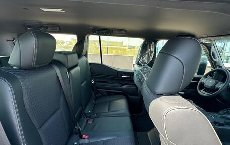 Toyota Land Cruiser Prado, 2024 год, 9 300 000 рублей, 8 фотография