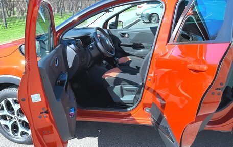 Renault Kaptur I рестайлинг, 2016 год, 1 490 000 рублей, 2 фотография