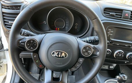 KIA Soul II рестайлинг, 2018 год, 1 299 000 рублей, 15 фотография