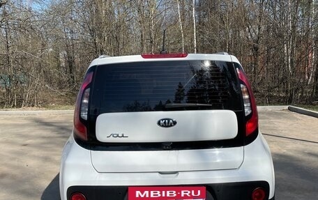 KIA Soul II рестайлинг, 2018 год, 1 299 000 рублей, 6 фотография