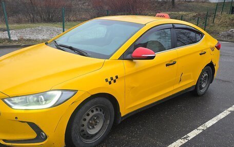 Hyundai Elantra VI рестайлинг, 2018 год, 1 099 999 рублей, 3 фотография