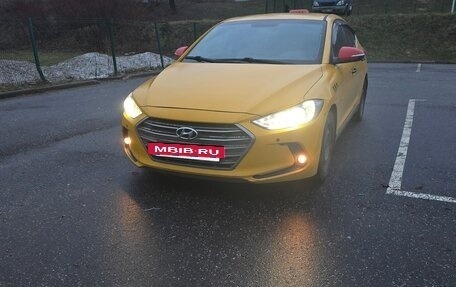 Hyundai Elantra VI рестайлинг, 2018 год, 1 099 999 рублей, 17 фотография