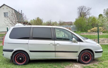 Peugeot 807 I, 2004 год, 700 000 рублей, 2 фотография