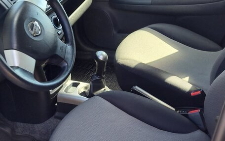 Nissan Note II рестайлинг, 2010 год, 890 000 рублей, 11 фотография