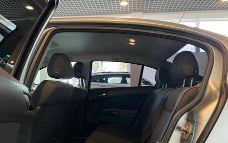 Opel Astra H, 2011 год, 575 000 рублей, 24 фотография