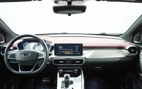 Geely Coolray I, 2022 год, 1 675 000 рублей, 9 фотография
