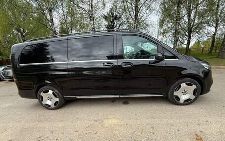 Mercedes-Benz V-Класс, 2024 год, 14 250 000 рублей, 2 фотография