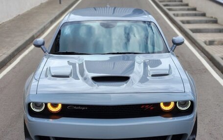 Dodge Challenger III рестайлинг 2, 2022 год, 11 000 000 рублей, 11 фотография