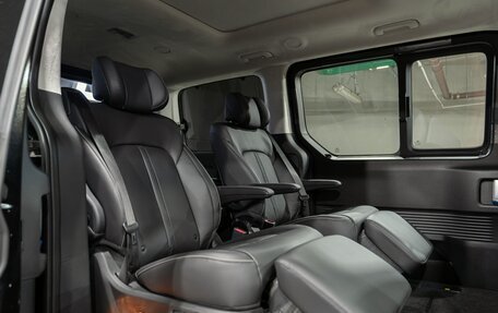 Hyundai Staria, 2025 год, 7 990 000 рублей, 19 фотография