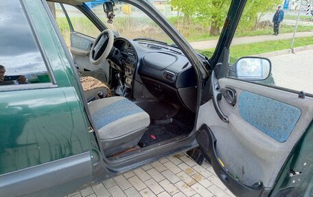 Chevrolet Niva I рестайлинг, 2005 год, 268 000 рублей, 25 фотография