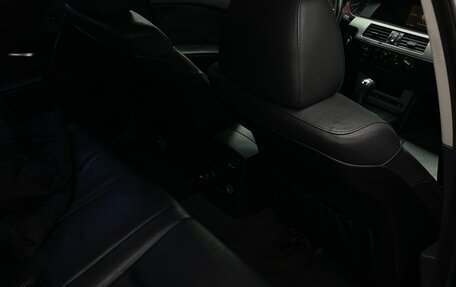 BMW 5 серия, 2006 год, 1 000 000 рублей, 12 фотография