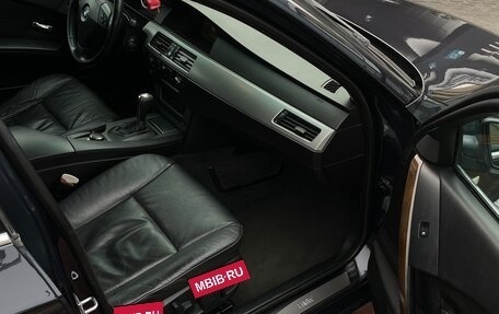 BMW 5 серия, 2006 год, 1 000 000 рублей, 10 фотография