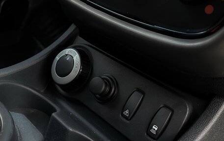 Renault Duster I рестайлинг, 2014 год, 890 000 рублей, 24 фотография