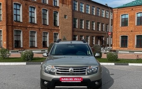 Renault Duster I рестайлинг, 2014 год, 890 000 рублей, 2 фотография