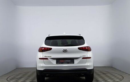 Hyundai Tucson III, 2018 год, 2 390 000 рублей, 6 фотография