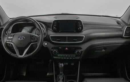 Hyundai Tucson III, 2018 год, 2 390 000 рублей, 13 фотография