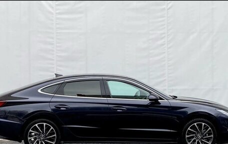Hyundai Sonata VIII, 2020 год, 2 600 000 рублей, 4 фотография