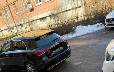 Mercedes-Benz A-Класс, 2019 год, 2 790 000 рублей, 8 фотография