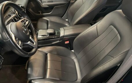 Mercedes-Benz A-Класс, 2019 год, 2 790 000 рублей, 11 фотография